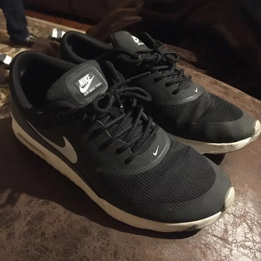 Nike Air max Thea size 7.5